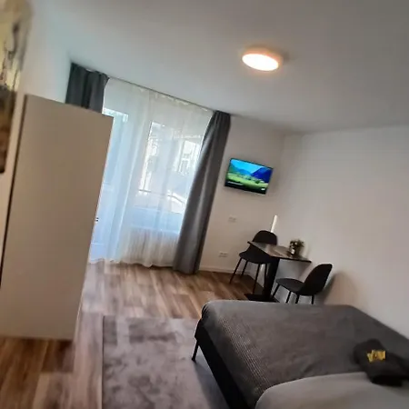 Hub 16 - Mit Balkon Karlsruhe