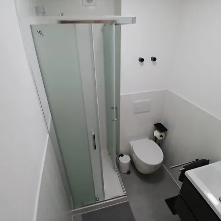 Hub 16 - Mit Balkon Karlsruhe