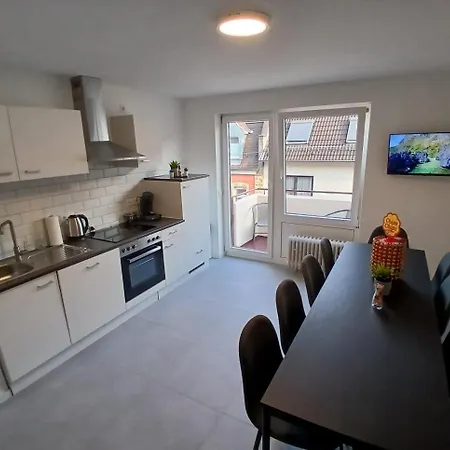 Hub 16 - Mit Balkon * Karlsruhe